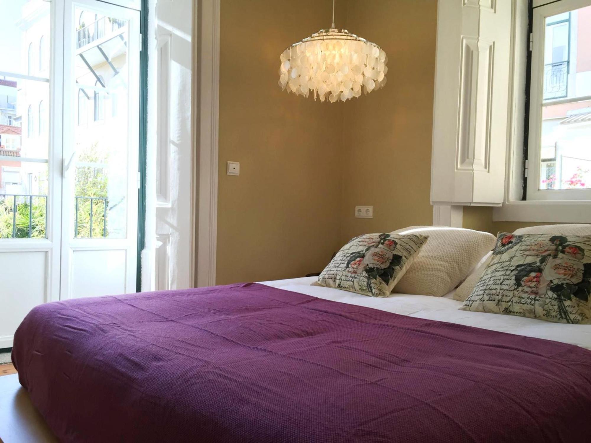 Sm2 Romantic Home By The Gardens Pr Real & Bairro Alto Lisboa Екстериор снимка