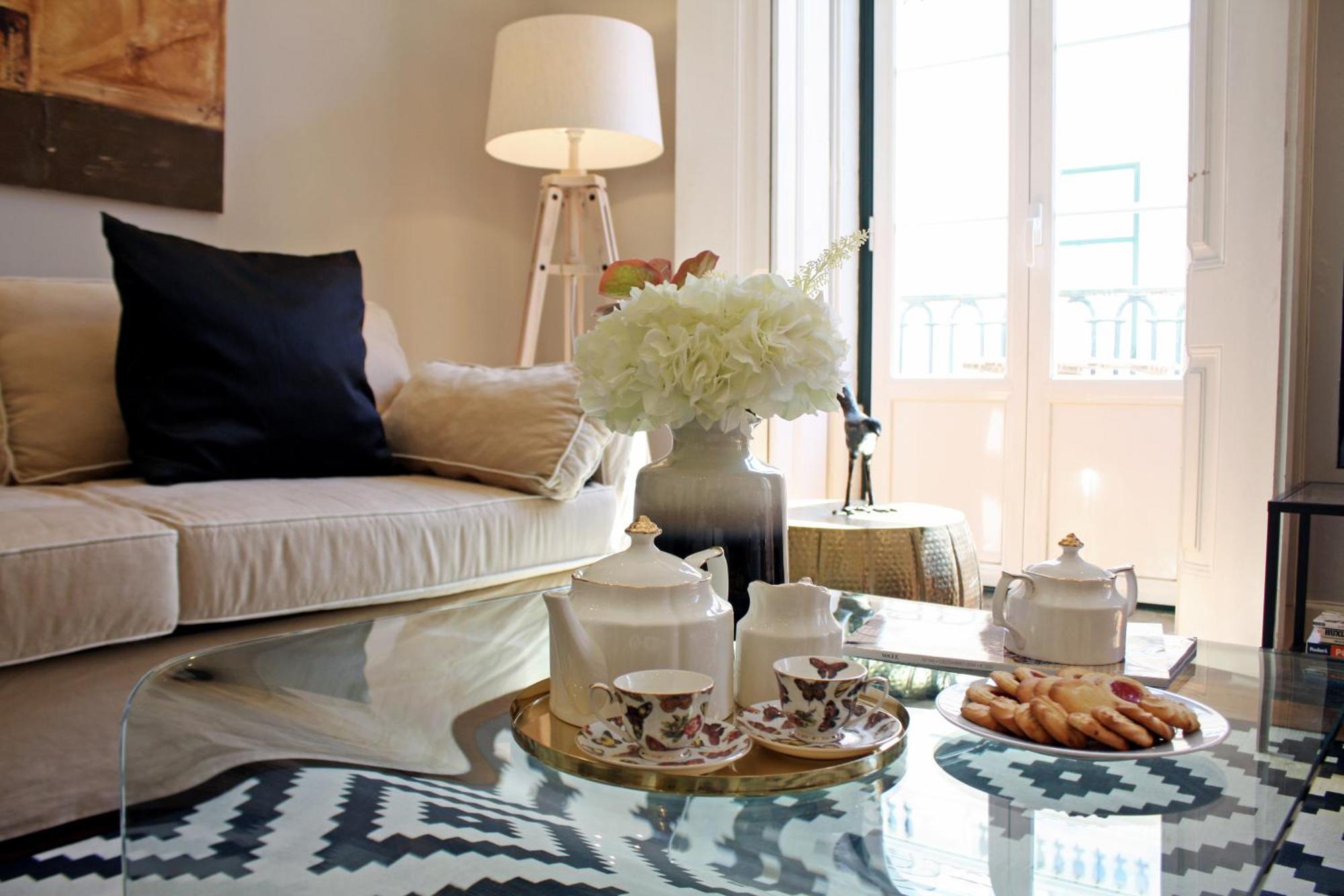 Sm2 Romantic Home By The Gardens Pr Real & Bairro Alto Lisboa Екстериор снимка
